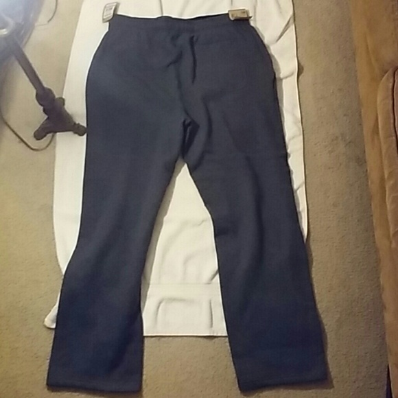 REEBOK SLIM SWEATPANTS XL AND MED BRAND NEW - Picture 5 of 5